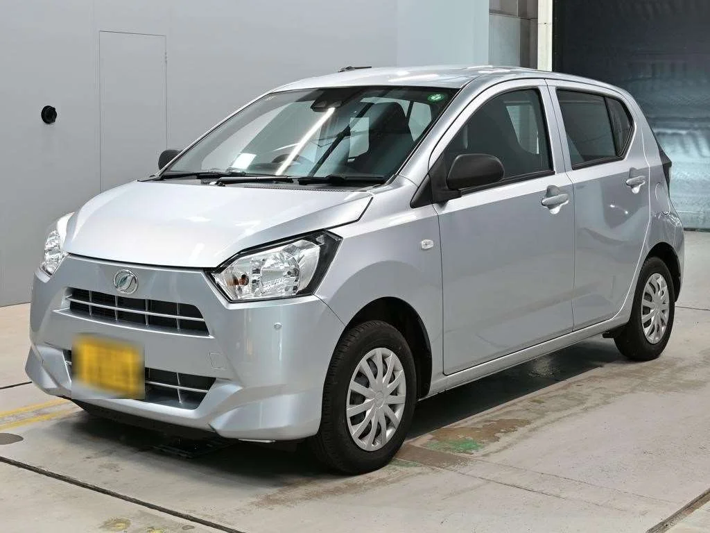 Daihatsu Mira e:S LA350S 2023
